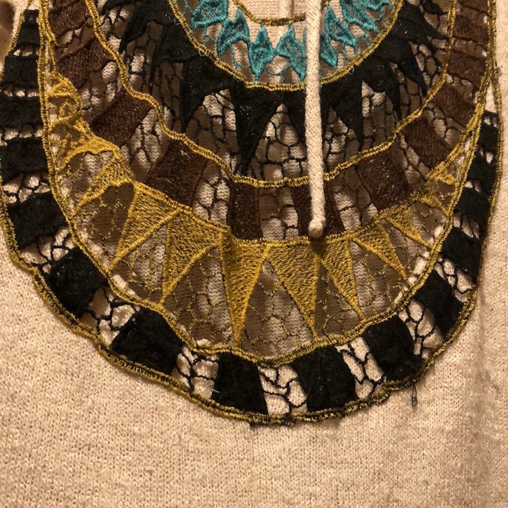 Open Back Crochet Top - Picture 3 of 7